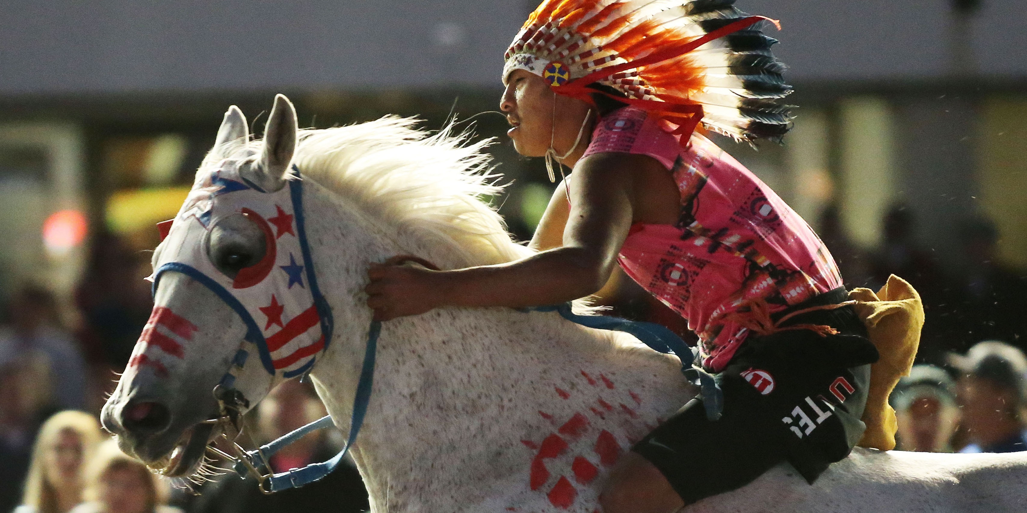 INDIAN RELAY RACING RETURNS TO RAVE REVIEWS | Canterbury Park